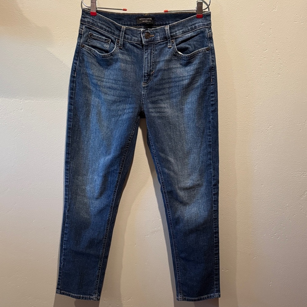 Banana Republic Girlfriend Jean Blue Denim Dark Wash Mid Rise Straight Leg Jeans